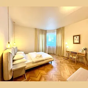 vizitați hotelul